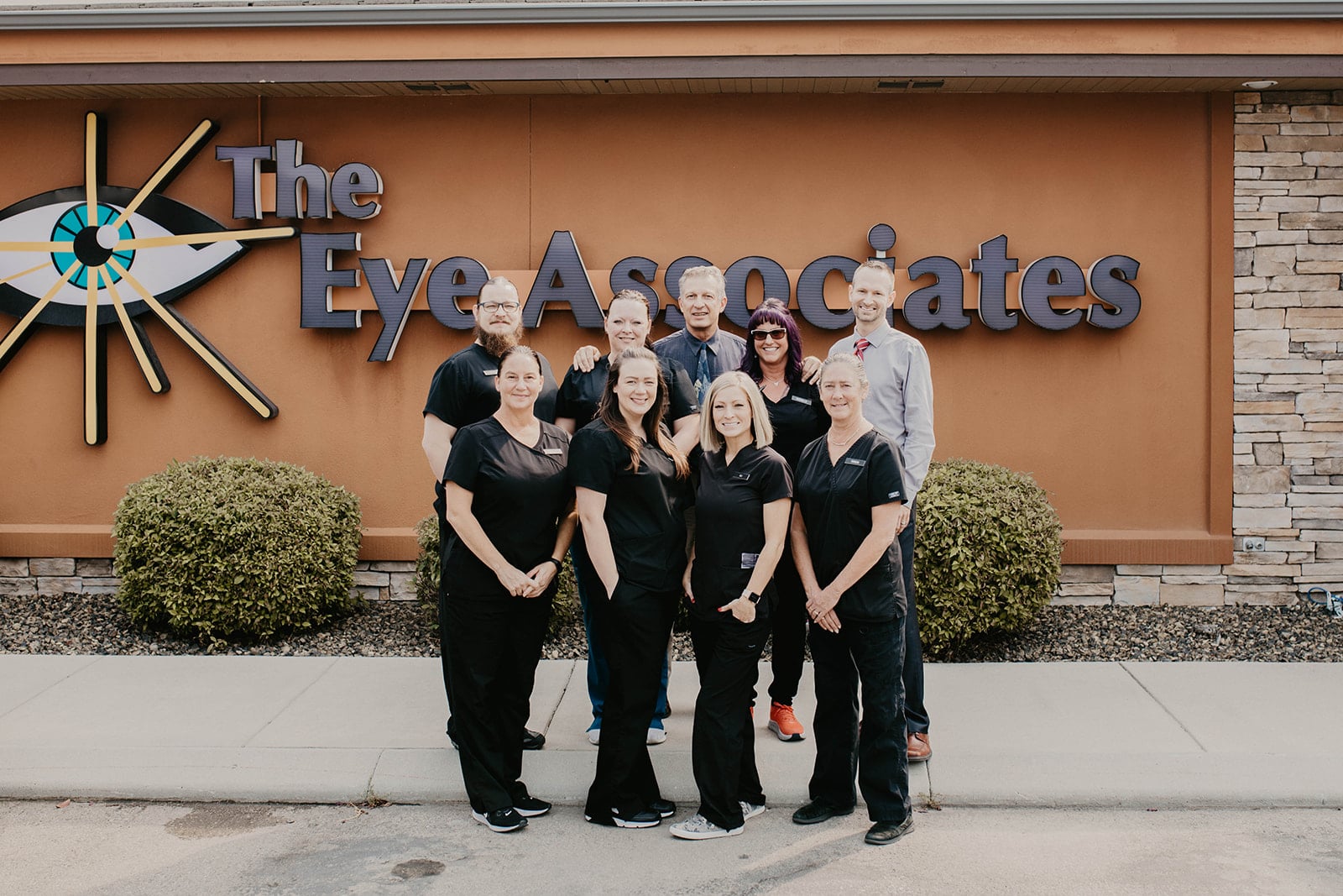 the eye asssociates