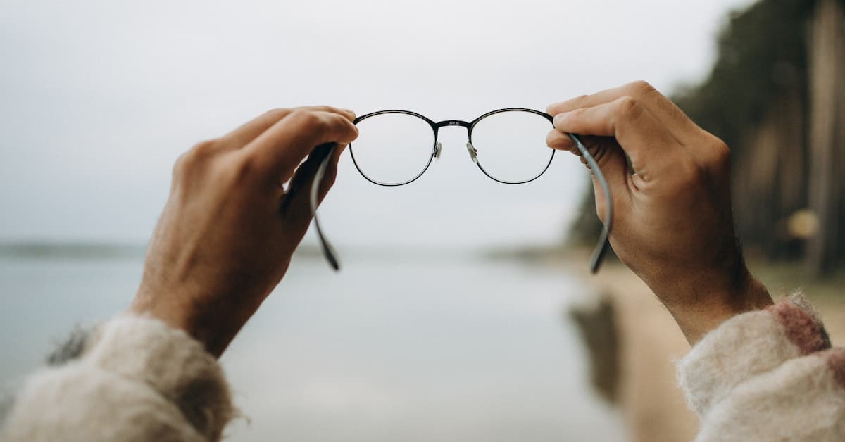 Can Premium Lens Implants in Boise Reduce Your Long-Term Dependence on Glasses?